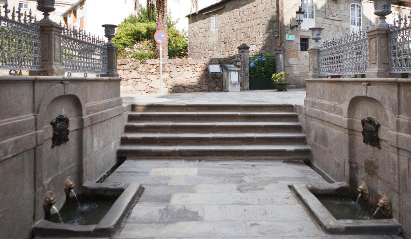 Alojamiento Ponte Romana Apartment Caldas De Reis Bagian luar foto